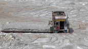 Nepal abre túneles inundados sin saber si encontrará supervivientes o cadáveres