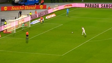   Carlos Palacios cumplió con su penal en la tanda y Boca eliminó a Vélez en la Copa Argentina 