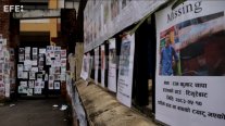 Tras riadas: Nepal hace entierros temporales tras colapso en Katmandú