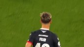 [VIDEO] El emotivo momento de un relator argentino al narrar en vivo el ingreso de su hijo a la cancha