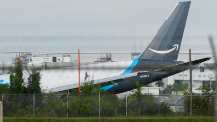 Cinco personas fallecidas: Avión de carga de Amazon se estrelló en el Aeropuerto de Miami