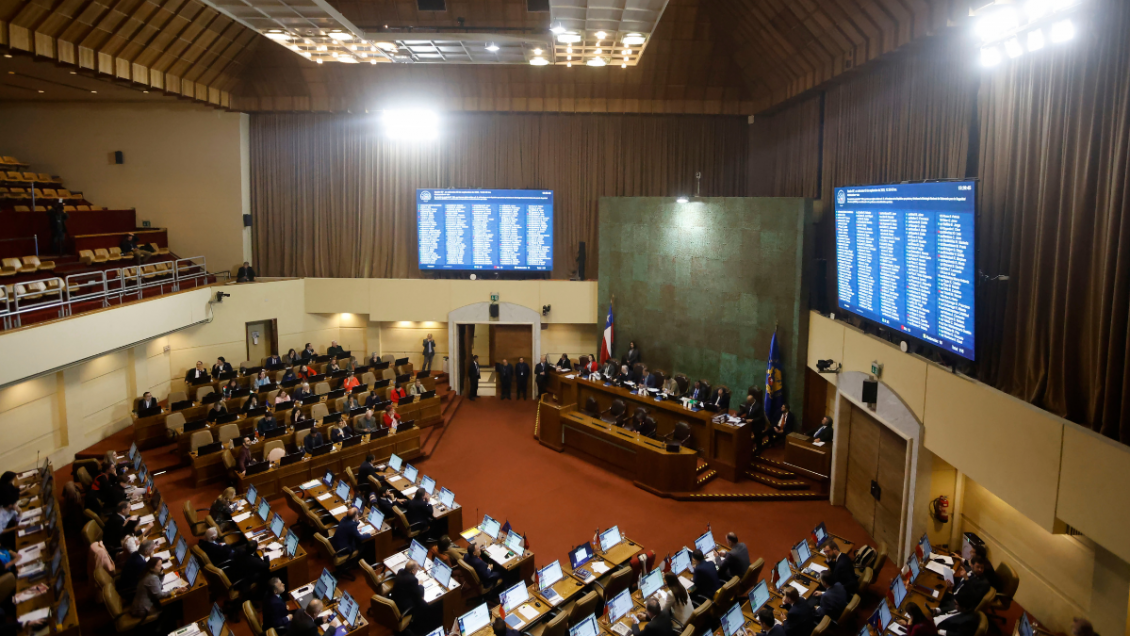 Acuerdo transversal destraba reforma al sistema político en el Congreso