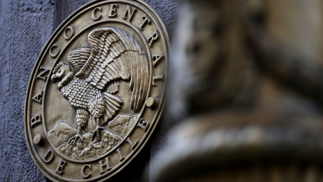 Por incertidumbre macroeconómica: Banco Central mantuvo tasa de interés en 4,5%