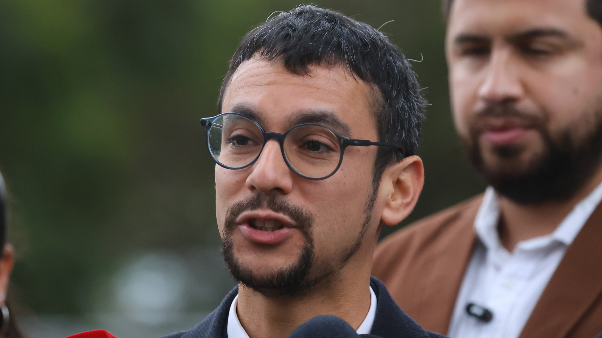 Defensa del rodeo: Alcalde de Peñalolén acusó al Gobierno de apoyar "prácticas clandestinas"