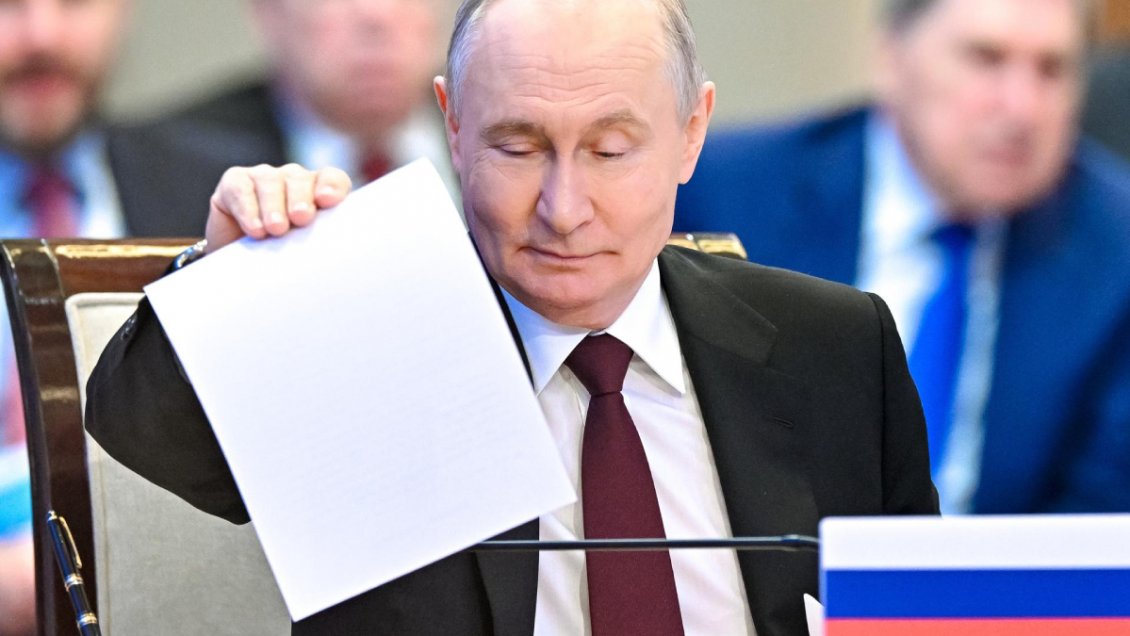 Kremlin supeditó diálogo de paz en Ucrania a un acuerdo sobre el conflicto territorial
