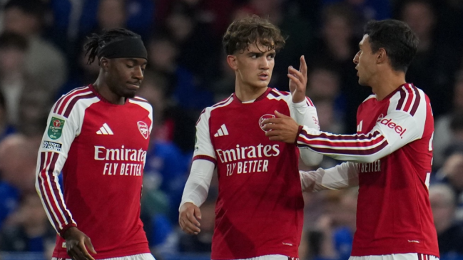 Ipswich Town y Marcelino sufrieron eliminación de la Copa de la Liga a manos de Arsenal
