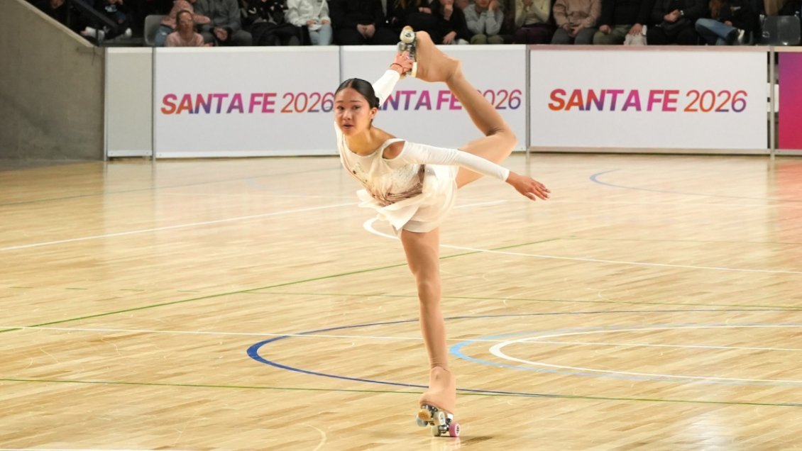 Josefa Ramos brilló en el patinaje artístico con 15 años y sumó oro para el Team Chile en Santa Fe