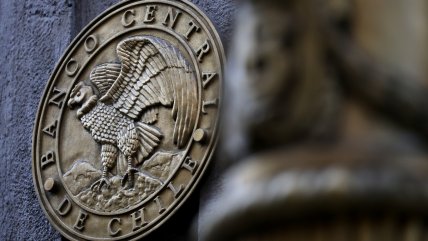   Tras decisión de la Fed: Experto anticipa alza de la tasa de interés en Chile 