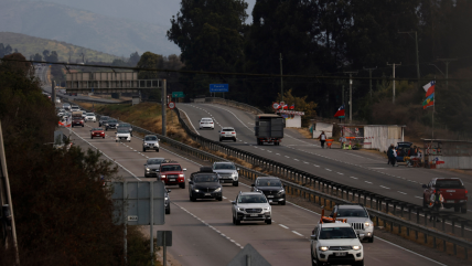   MOP estimó 900 mil viajes por Fiestas Patrias y Carabineros informó ocho fallecidos en rutas 