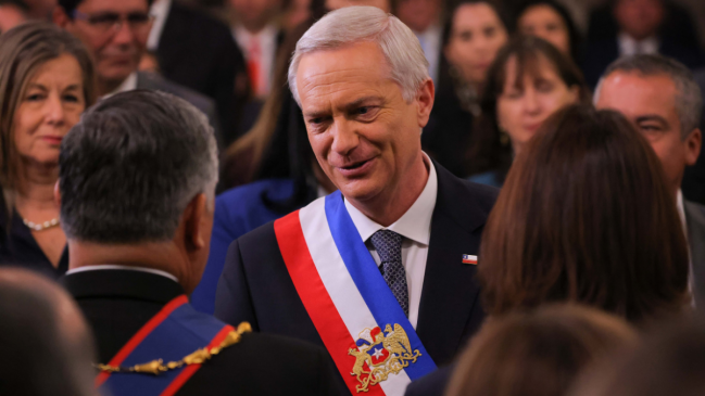 Presidente Kast llamó a "celebrar con responsabilidad" las Fiestas Patrias