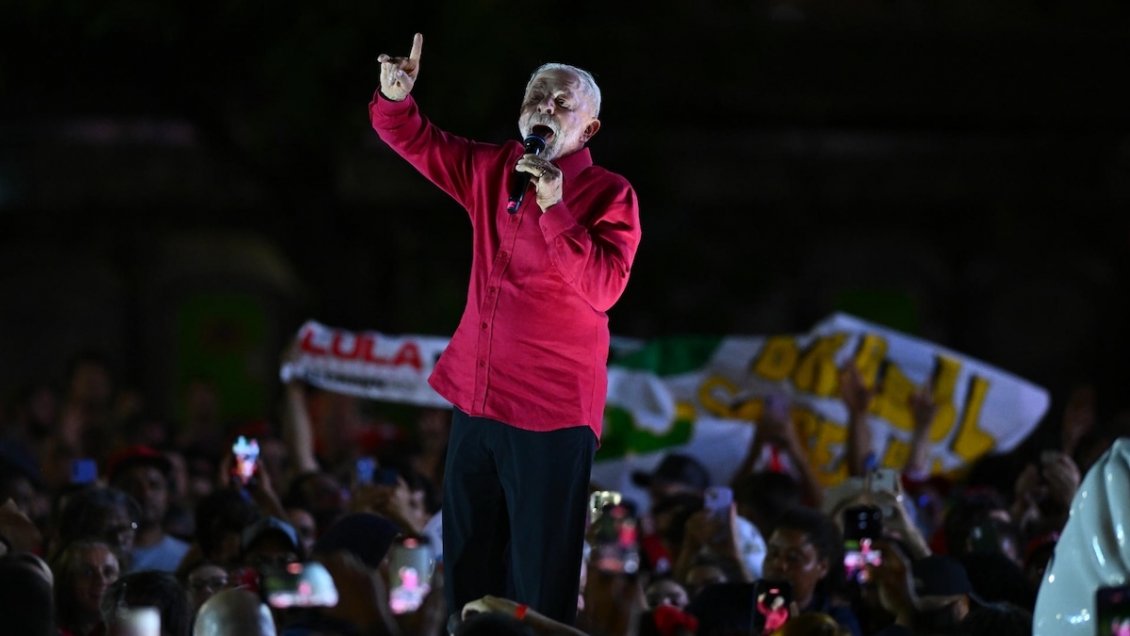 Lula pide el voto en un bastión electoral de la ultraderecha: 