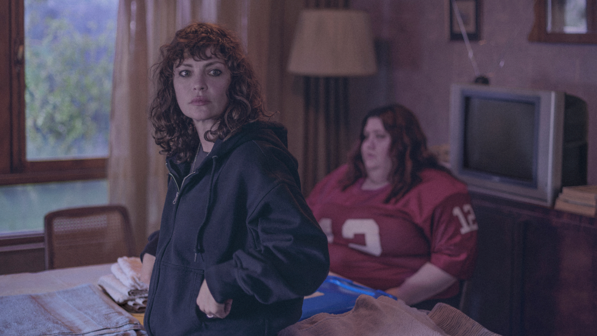 Dolores Fonzi en Mis muertos tristes Netflix Dolores Fonzi en Mis muertos tristes
