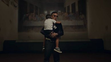 Rapero italiano es el primer artista en grabar un videoclip ante "La última cena" de Da Vinci