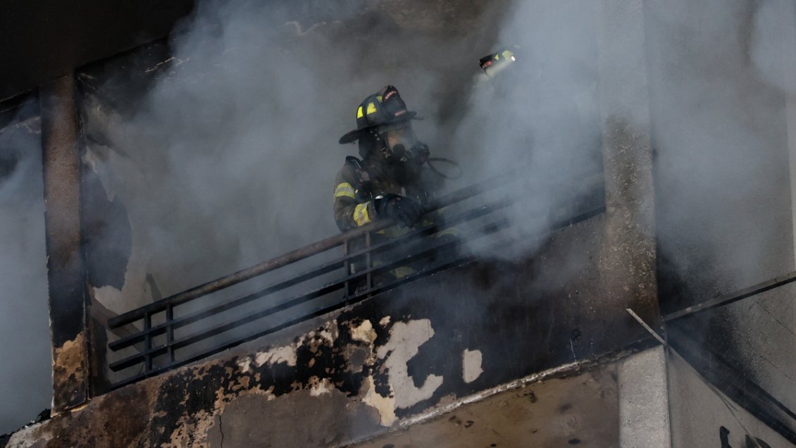 Cerrillos: incendio en block de departamentos dejó dos fallecidos