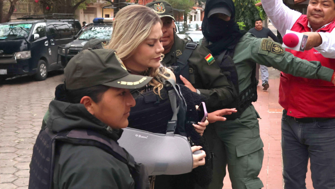 Caso ANDIS: Expareja de Cerimedo declaró desde Bolivia y entregó celular a la Justicia argentina