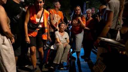 Desalojo de anciana discapacitada, símbolo del drama de la vivienda en España