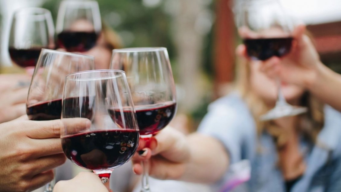 Generación Z abre oportunidades para el vino y el pisco chileno en EE.UU.