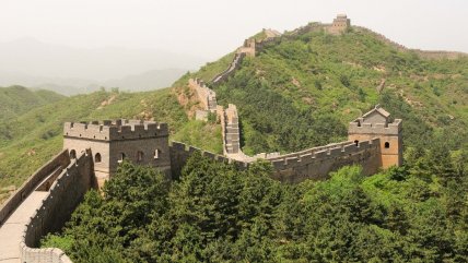 Mina ilegal destruyó tramo de la Gran Muralla china para transportar residuos