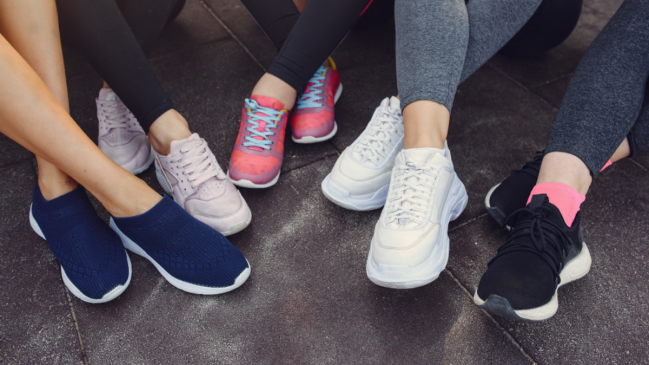 ¿Qué zapatillas comprar en Cyber Monday? Estas son las marcas más populares en Chile