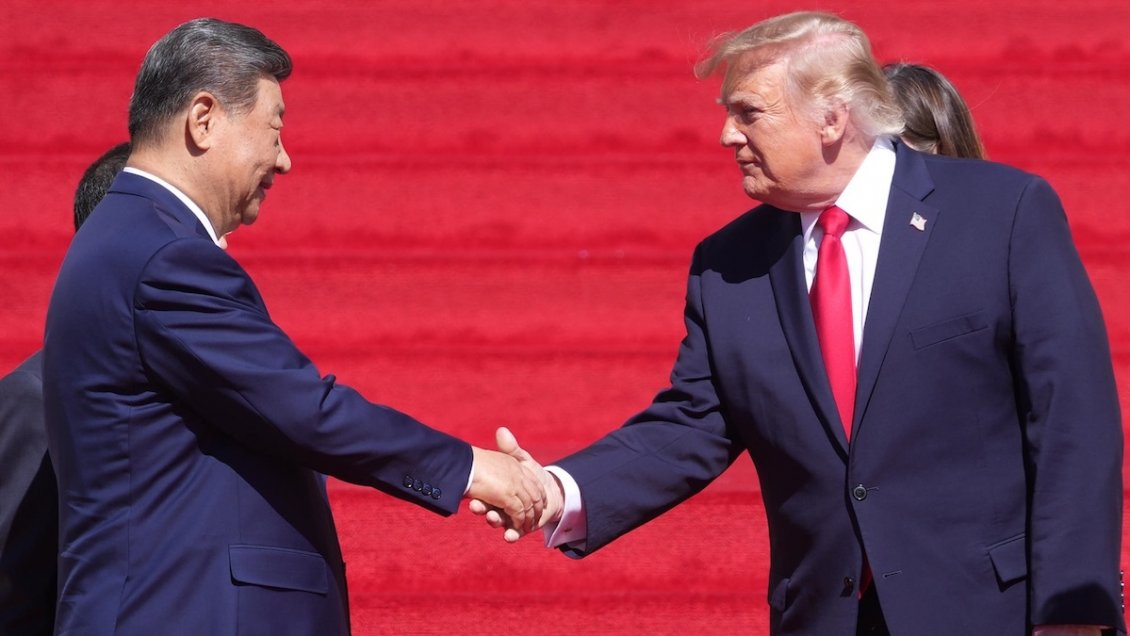 Trump ofreció a Xi comprar armas estadounidenses, según embajador