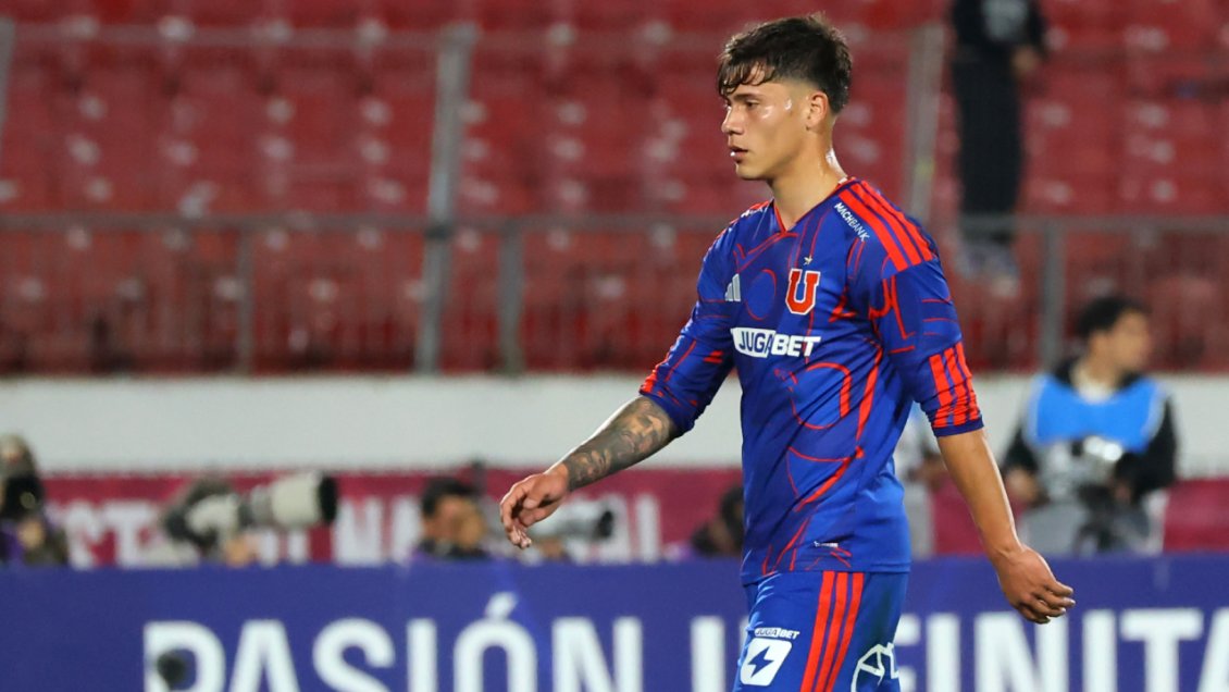 Lucas Barrera figura en ranking de los mejores volantes menores de 22 años del mundo