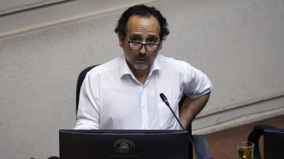 EE.UU. negó visa al senador comunista Daniel Núñez