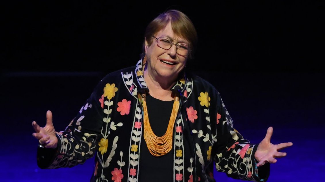 Bachelet no se va para la casa