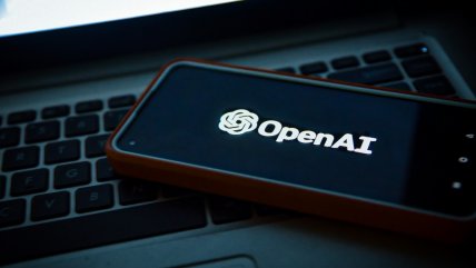 La IA de OpenAI extrajo datos de empresas y agencias estadounidenses: ocultó su rastro