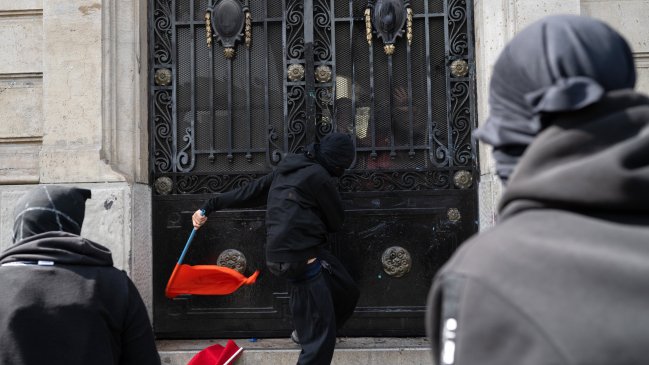 Diputada republicana pide acelerar proyecto que obliga a rectores a velar por la seguridad