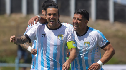   Magallanes se impuso a Curicó y trepó a la parte alta del Ascenso 