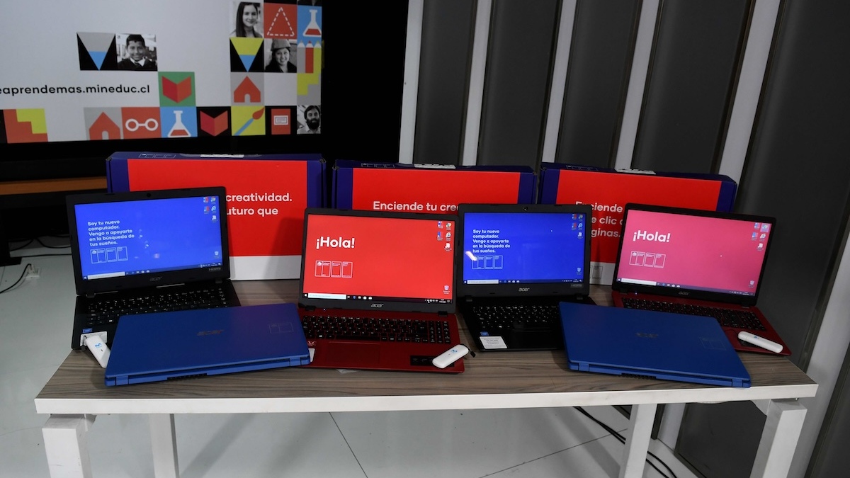 Diputados del PC hasta el PDG exigieron al Gobierno dejar sin efecto el fin de "Yo Elijo mi PC"