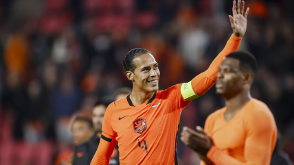  Países Bajos se impuso ante Serbia y se acercó los cuartos de final en la Nations League 