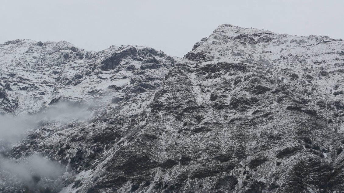 Reportan avalancha en Baños Morales: piden no subir al Cajón del Maipo