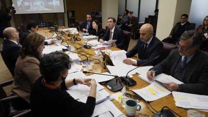 Seguridad: Senadores ingresan hoy el reemplazo de la desechada reforma constitucional del Gobierno