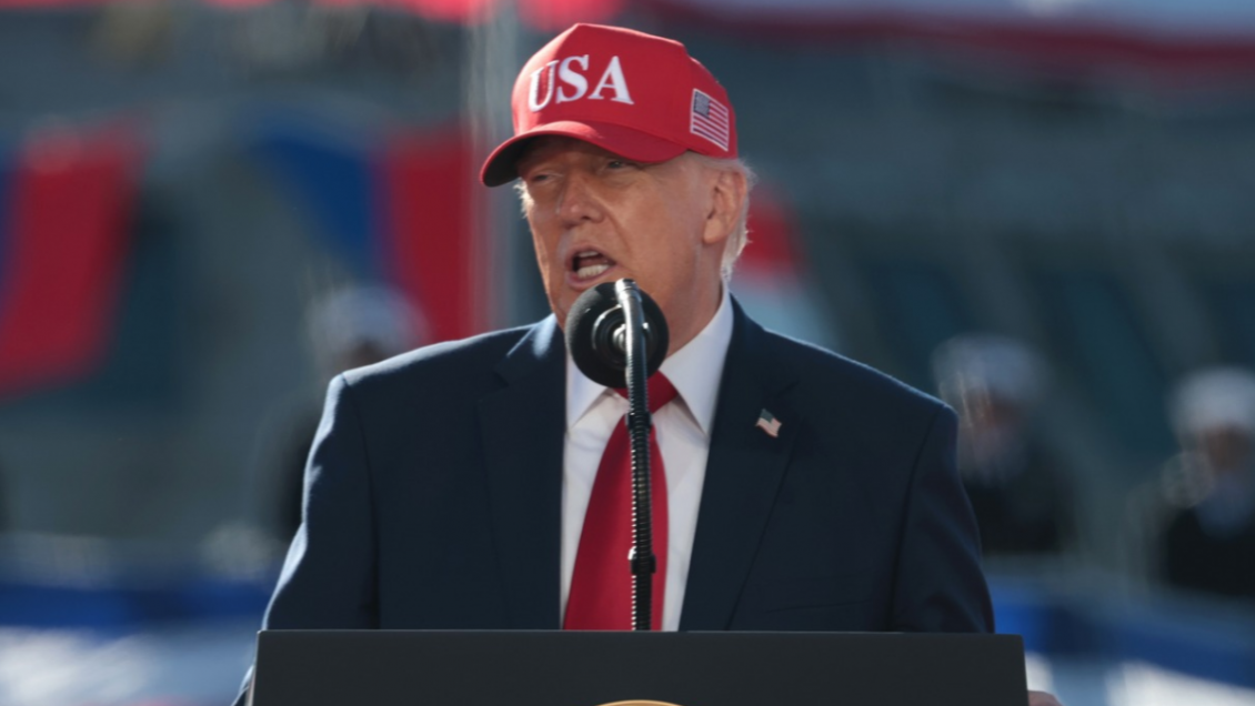 Explotan críticas contra Trump por sugerir que Irán puede destruir Los Ángeles y San Diego