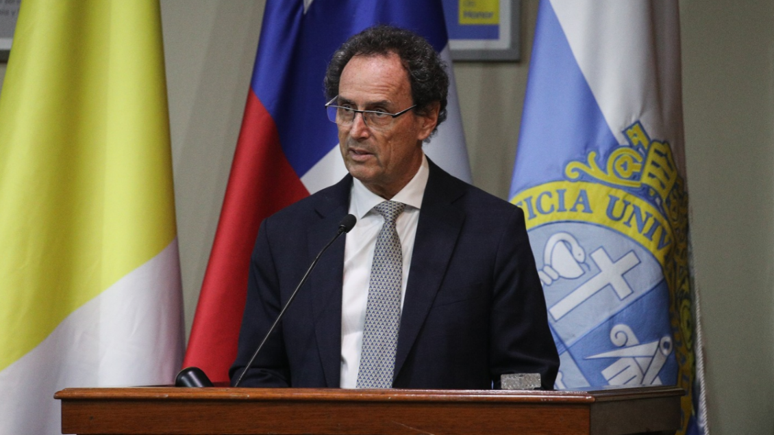 Rector UC pidió rechazar los recortes a las universidades: 