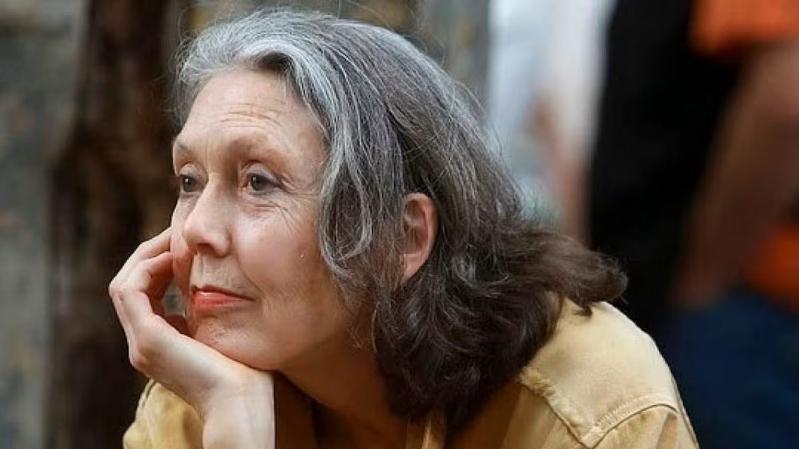 Escritora canadiense Anne Carson obtuvo el Premio Nobel de Literatura