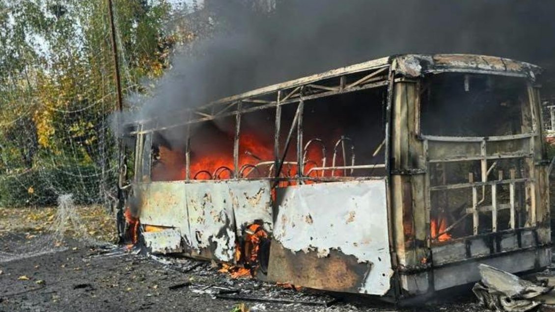 Al menos 30 muertos en ataque ruso contra bus en la ciudad ucraniana de Kramatorsk