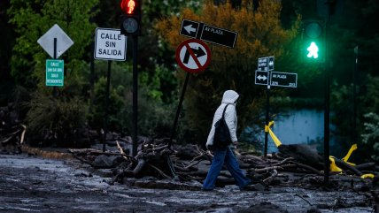 Geólogo advierte riesgo de aluviones en ocho quebradas de Santiago
