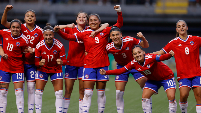 Con 12 debutantes: La Roja Femenina exhibió contundencia con siete goles ante Bolivia