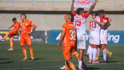   Cobreloa arriesgó su liderato en el Ascenso tras derrota ante Deportes Copiapó 