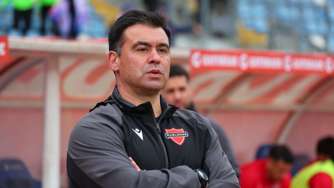Juan José Ribera fue desvinculado como director técnico de Ñublense