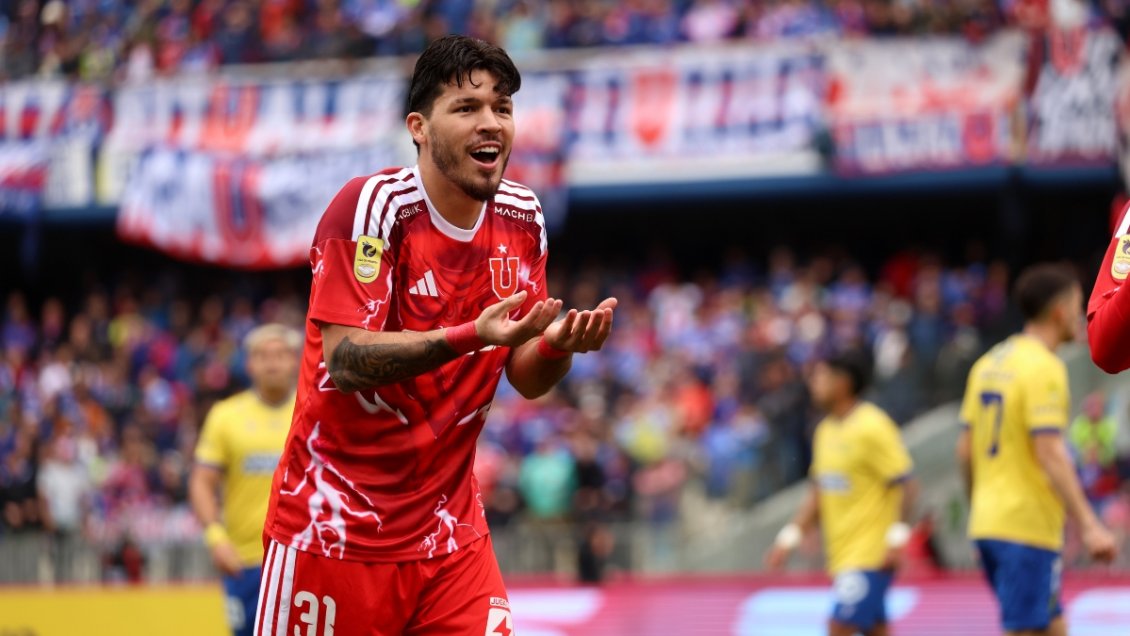 Bianneider Tamayo realiza un plan especial en la U tras viaje con la selección