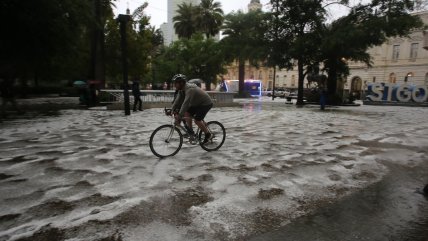 Alerta roja para la Región Metropolitana ante fuertes lluvias
