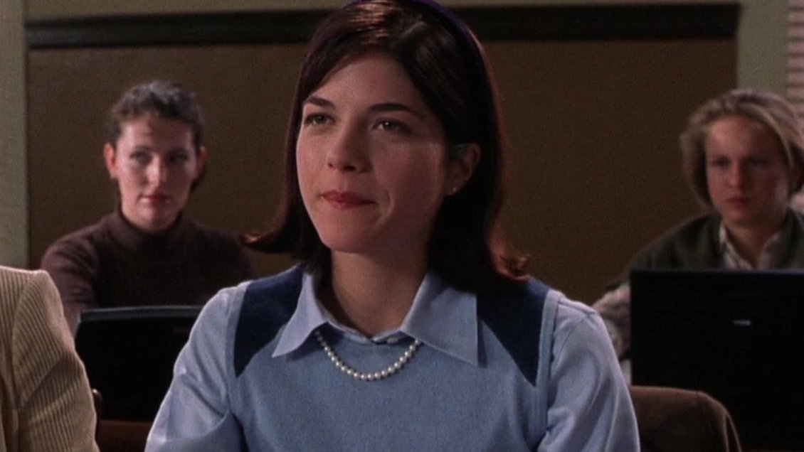 Actriz Selma Blair fue detenida por violentos incidentes a bordo de un avión