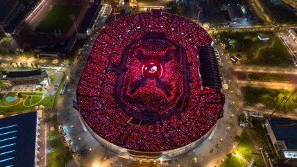 BTS iluminó el Estadio Nacional en su regreso a Chile