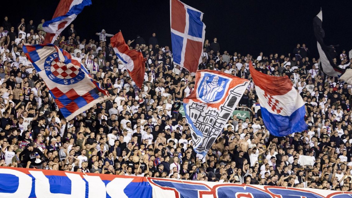 Hinchas de Hajduk Split dedicaron gritos nazistas contra Ajax antes del duelo en Conference League