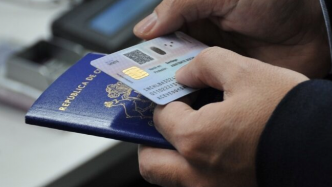 Visa Waiver: Chile alcanza su menor tasa en seis años de viajeros que exceden el plazo permitido