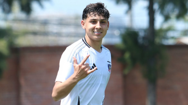   [VIDEO] Nieto de Caszely se lució con dos goles en el triunfo de Colo Colo sub 18 ante la U 