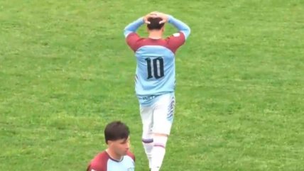   [VIDEO] El insólito autogol desde mitad de cancha que remeció al fútbol argentino 